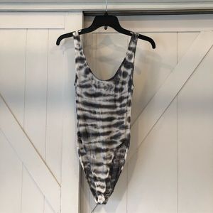 NWT Forever 21 Tie-dye tank bodysuit M Grey/Ivory Semi-Sheer Perforated Knit